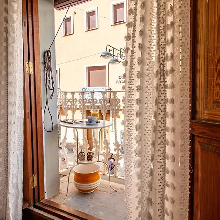 Apartment La Petite Maison De Nadette