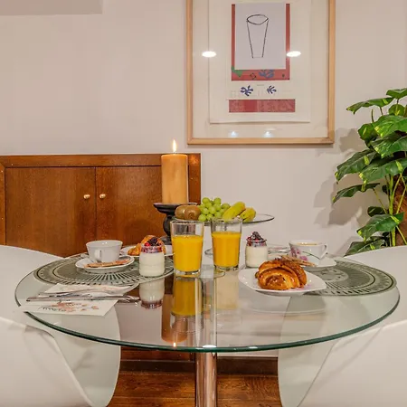 La Petite Maison De Nadette *